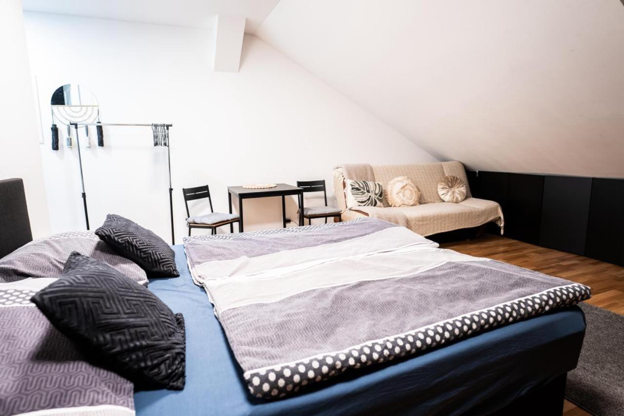 Exclusive Apartman Prague Jecna Apartment Екстериор снимка
