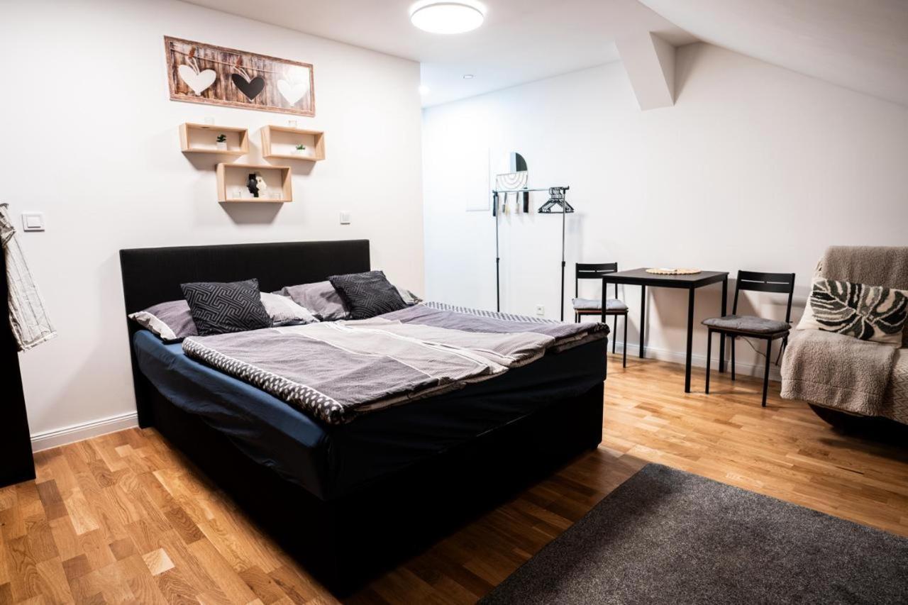 Exclusive Apartman Prague Jecna Apartment Екстериор снимка